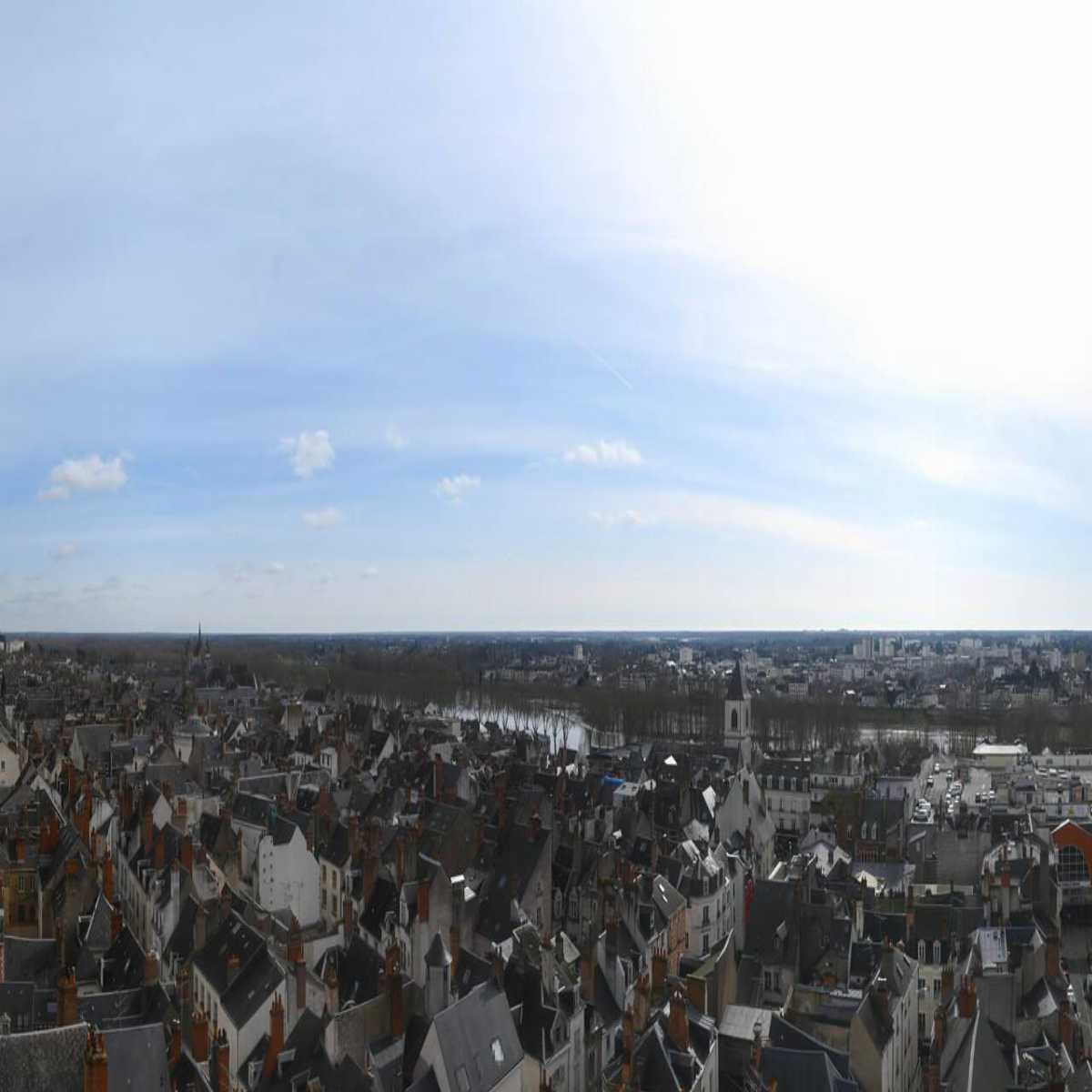 Saint Jean De La Ruelle webcam